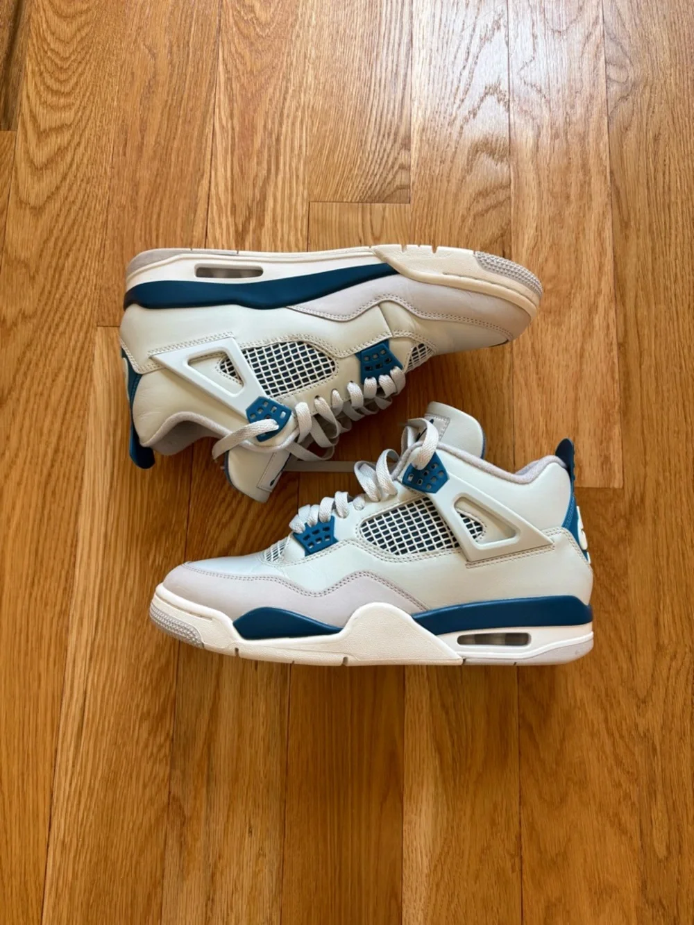 Size 9.5 - Air Jordan 4 Retro 2024 Military Blue Industrial Blue FV5029-141